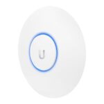 Ubiquiti UniFi UAP-AC-Pro Frontansicht in Weiß mit runder Form und LED-Status